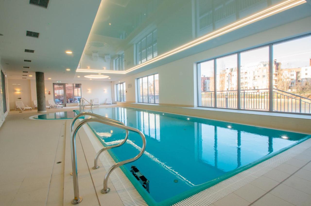 Grand - Waterlane Island Danzica